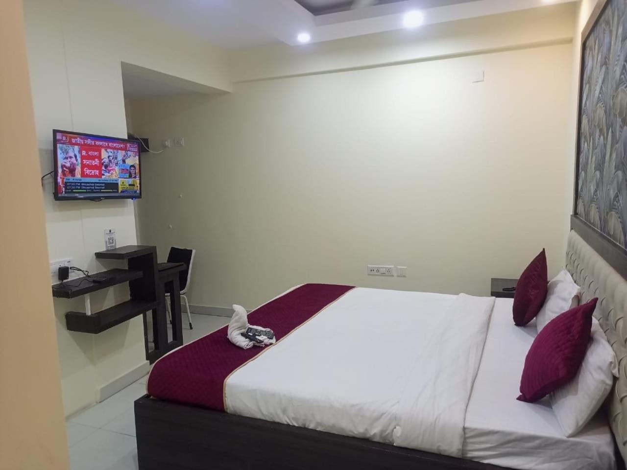 Hotel Eco Park New Town Экстерьер фото